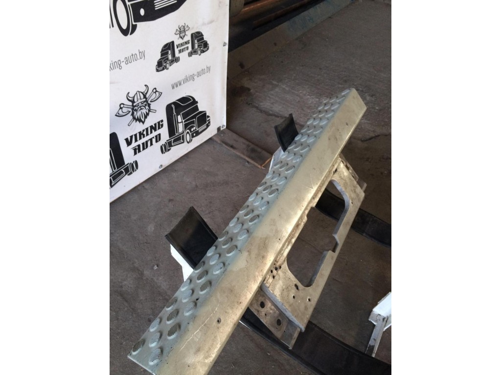 Подножка Mercedes Actros MP2 2002-2008 2004