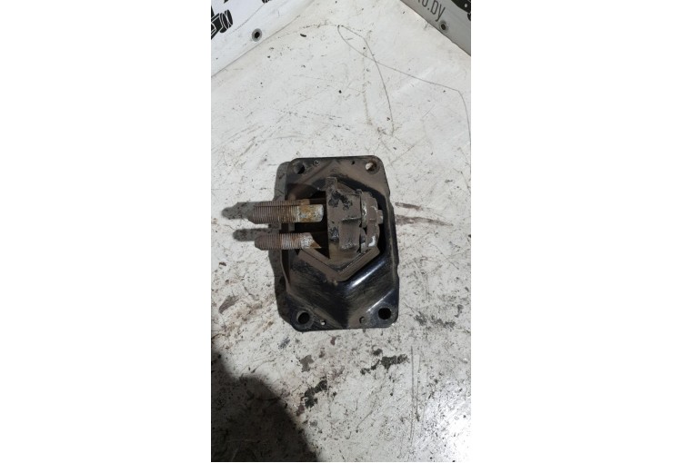 Подушка двигателя MAN TGA 2000-2008 2004