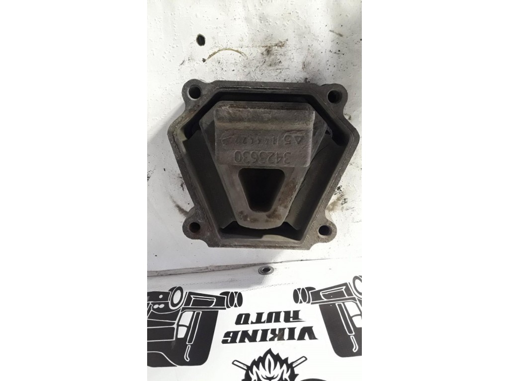 Подушка двигателя Iveco Stralis 2012-настоящее время 2015