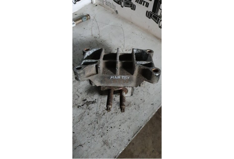 Подушка двигателя MAN TGX 2007-2011 2010