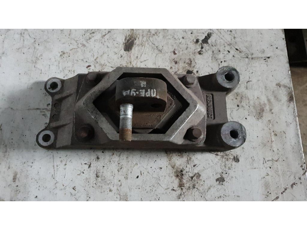 Подушка двигателя Renault Premium DXI 2006-2013 2008