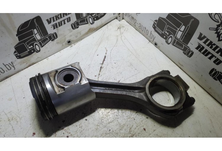 Поршень с шатуном Renault Magnum Mack 2001-2005 2004