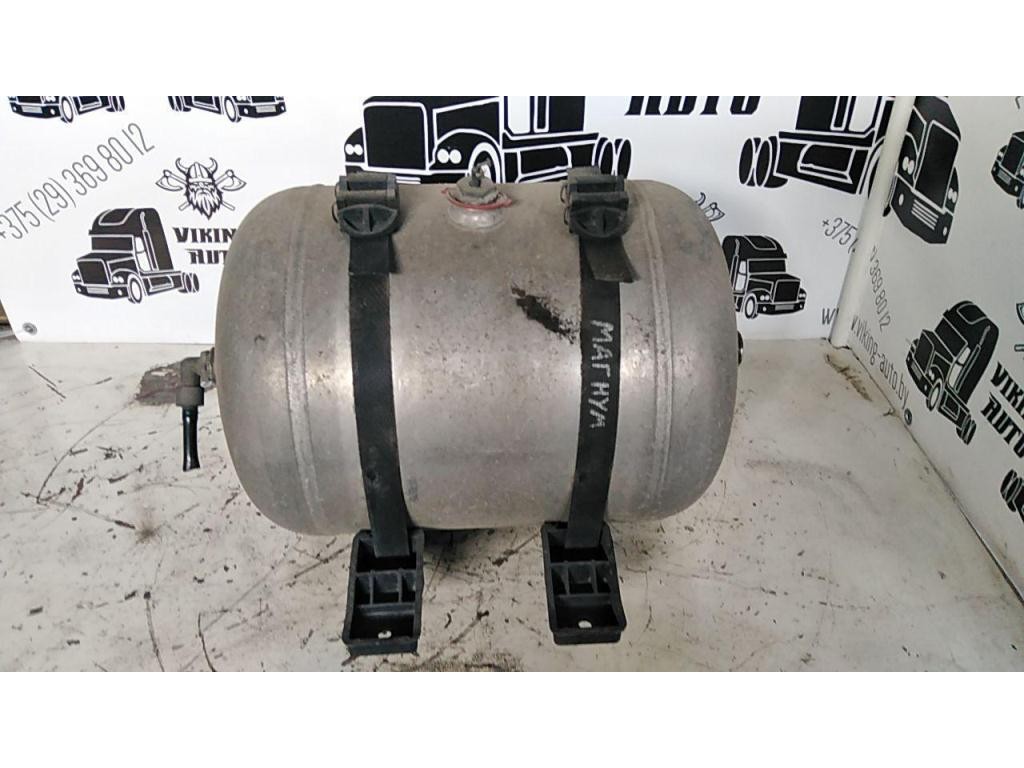 Ресивер воздушный Renault Magnum Mack 2001-2005 2003