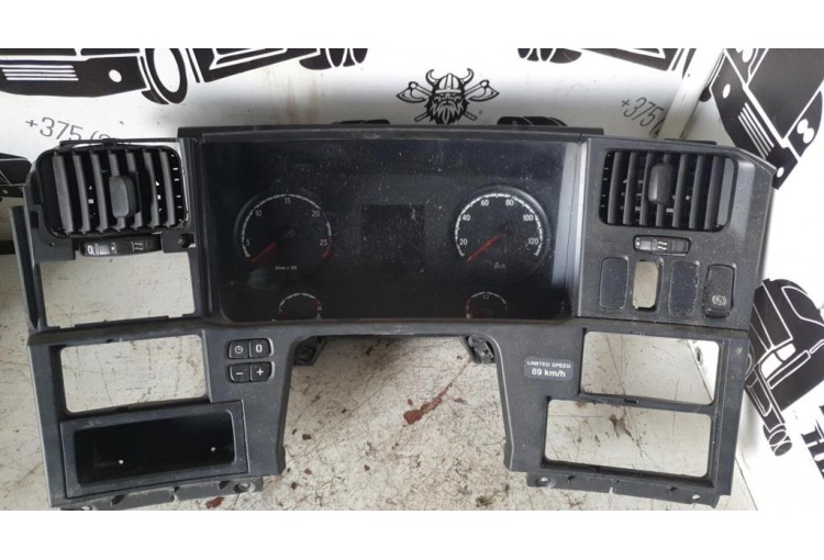 Щиток приборов (приборная панель) Scania 5 Serie(R) 2009-2013 2013