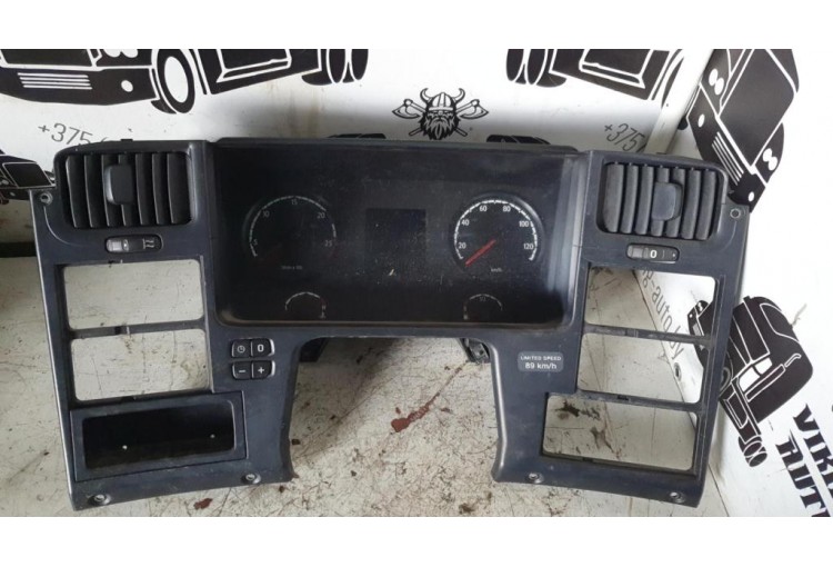 Щиток приборов (приборная панель) Scania 5 Serie(R) 2009-2013 2010