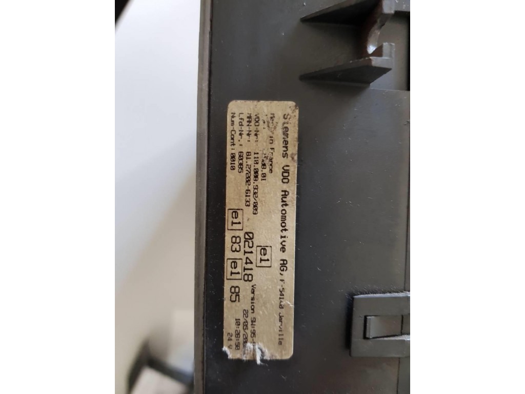 Щиток приборов (приборная панель) MAN TGA 2000-2008 2004