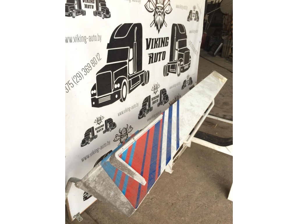 Спойлер Renault Magnum Mack 2001-2005 2003