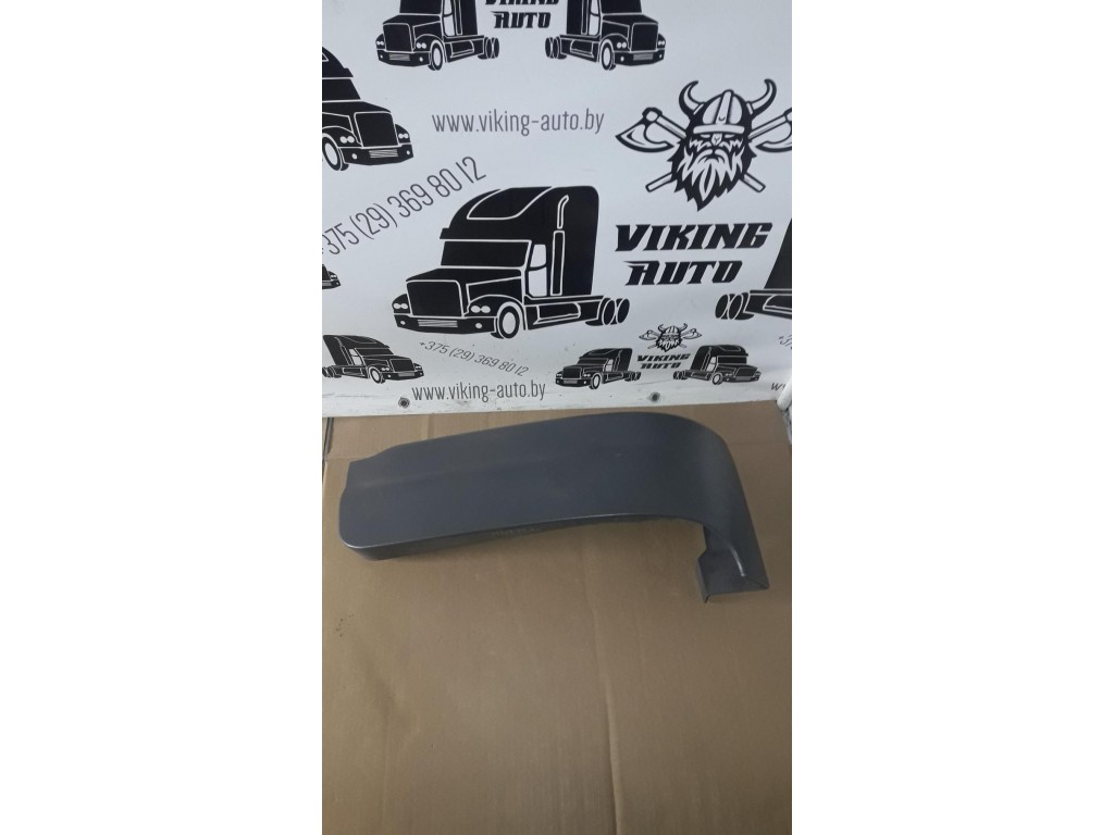 Спойлер низкий правая часть MAN