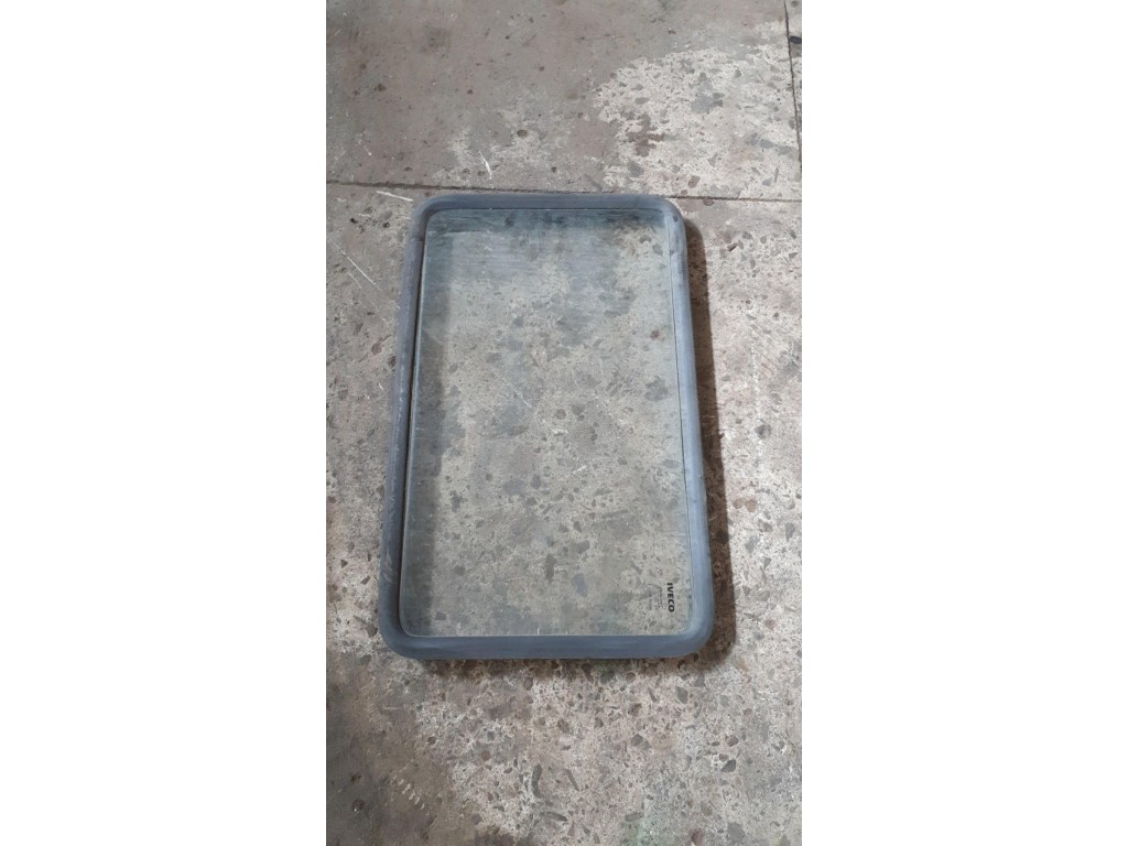 Стекло боковое Iveco EuroCargo(2) 2001-2008 2007