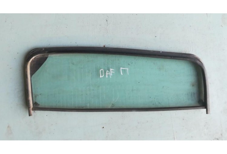 Стекло двери правой (форточка) DAF XF 105 2005-2013 2007