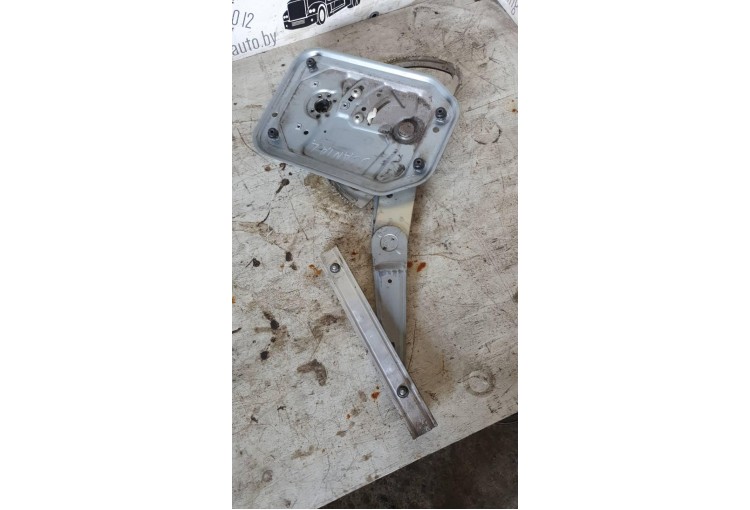 Стеклоподъемник передний левый Scania 5 Serie(R) 2005-2009 2008