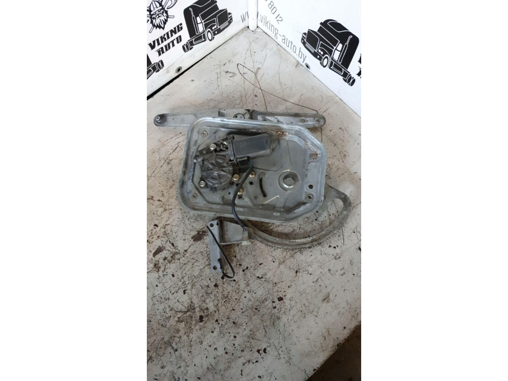 Стеклоподъемник передний левый Scania 4 Serie (124) 1995-2005 2003