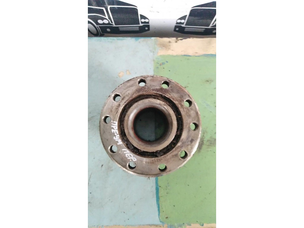 Ступица передняя Renault Premium DXI 2006-2013 2011