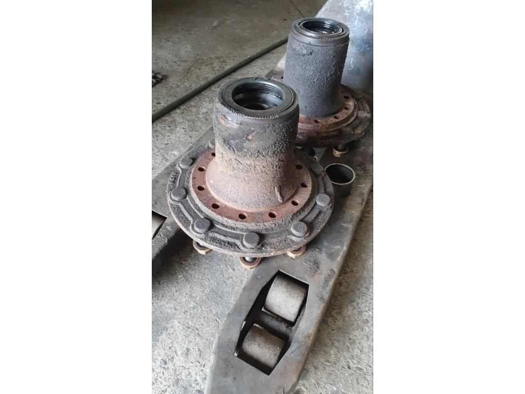 Ступица передняя Iveco EuroCargo(2) 2001-2008 2007