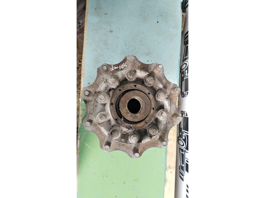 Ступица передняя Mercedes Actros MP1 1996-2002 2002