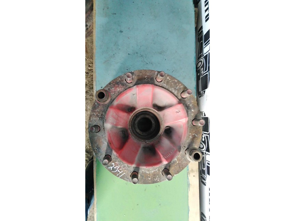 Ступица передняя Renault Premium DCI 1996-2006 2011