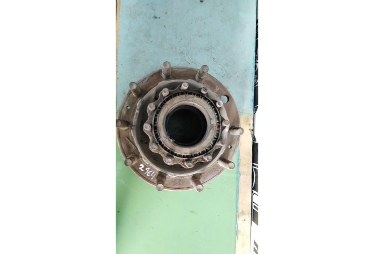 Ступица задняя Volvo FH(12) 1998-2002 2001