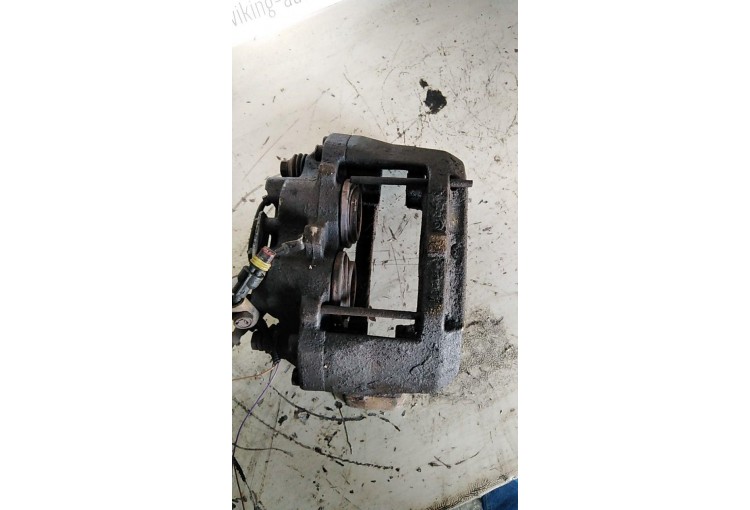 Суппорт передний левый Iveco EuroCargo(2) 2001-2008 2001