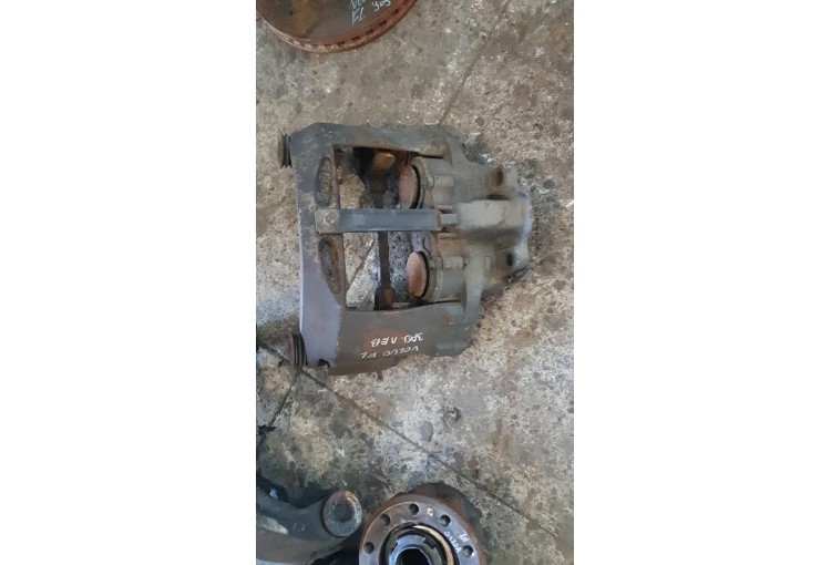 Суппорт задний левый Volvo FL 2009