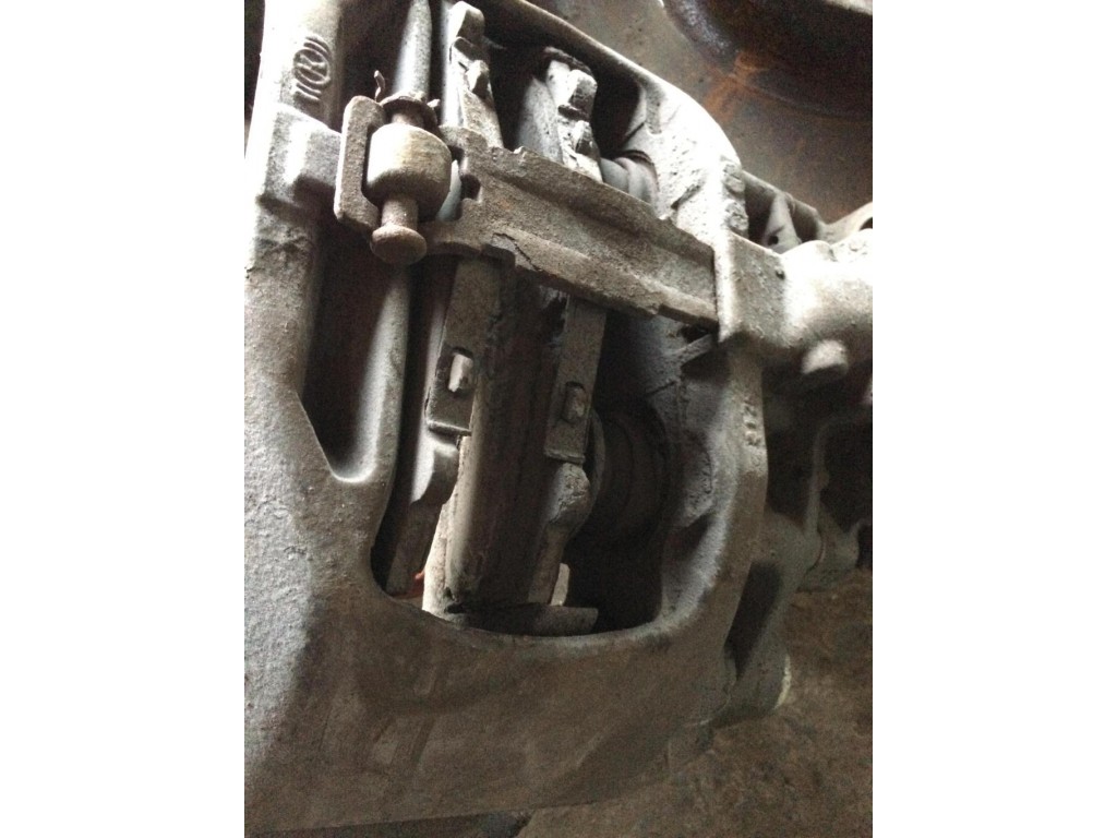 Суппорт задний левый Scania 4 Serie (124) 1995-2005 2003