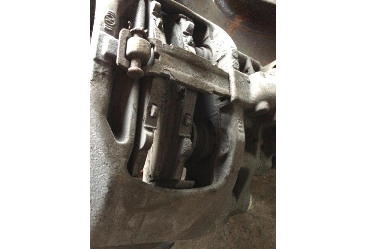 Суппорт задний левый Scania 4 Serie (124) 1995-2005 2003