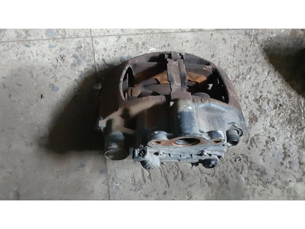 Суппорт задний правый Iveco Stralis 2007-2011 2008