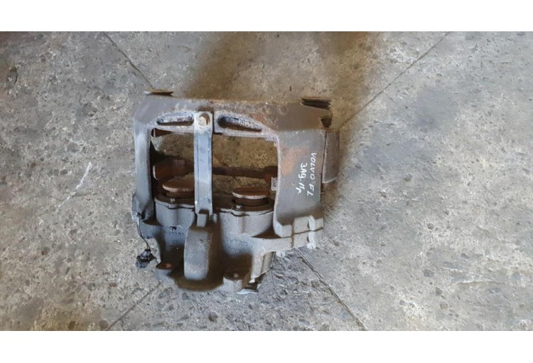 Суппорт задний правый Volvo FL 2009