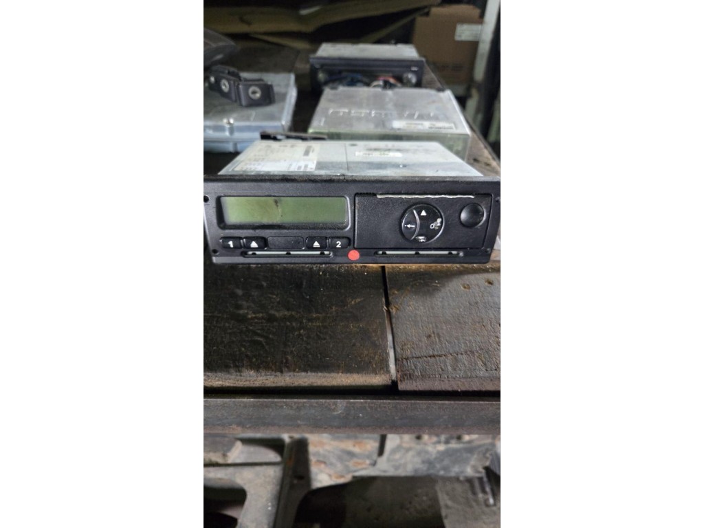 Тахограф DAF XF 105 2005-2013 2012