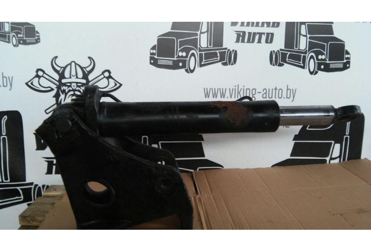 Цилиндр подъема кабины Renault Magnum Mack 2001-2005 2003