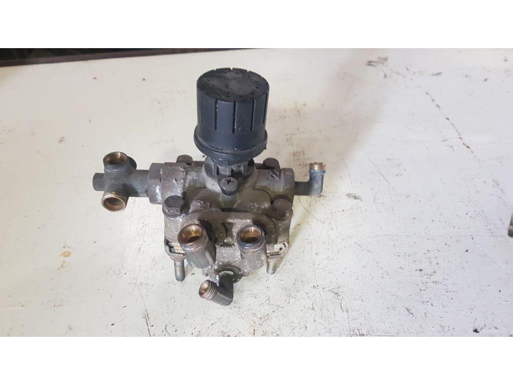 Ускорительный клапан Scania 5 Serie(R) 2005-2009 2007