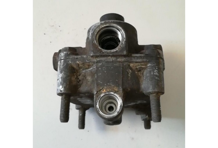 Ускорительный клапан MAN TGA 2000-2008 2004