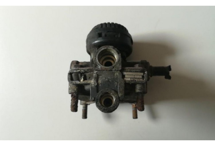 Ускорительный клапан DAF XF95 2002-2006 2003