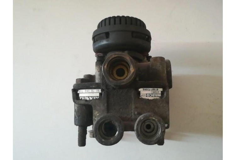 Ускорительный клапан Renault Magnum Mack 2001-2005 2003