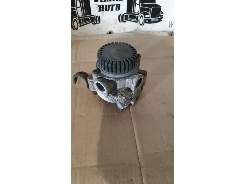 Ускорительный клапан Iveco Stralis 2007-2011 2008