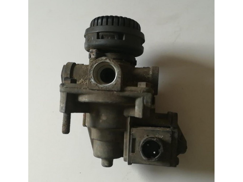 Ускорительный клапан Mercedes Actros MP2 2002-2008 2004