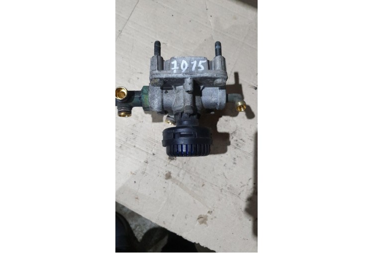 Ускорительный клапан Scania 5 Serie(R) 2005-2009 2009