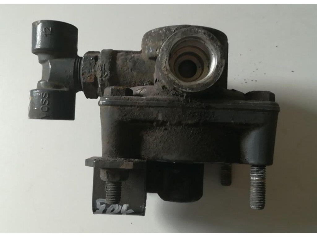 Ускорительный клапан DAF XF 105 2005-2013 2009