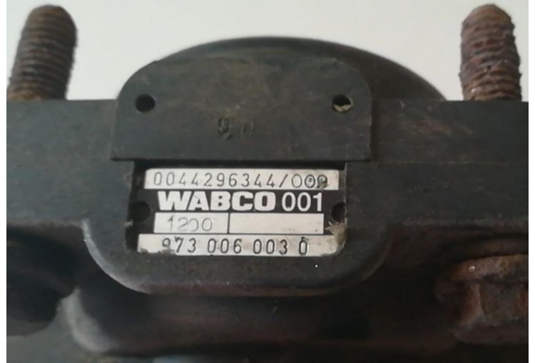 Ускорительный клапан MAN TGA 2000-2008 2003