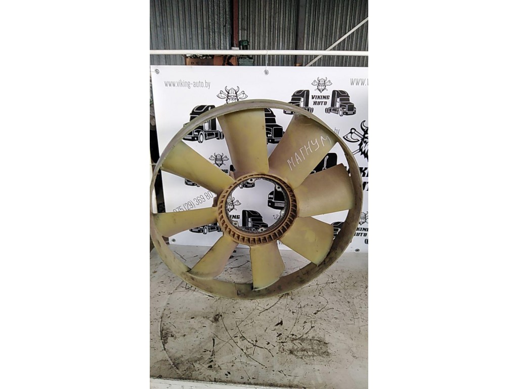 Вентилятор радиатора Renault Magnum Mack 2001-2005 2003