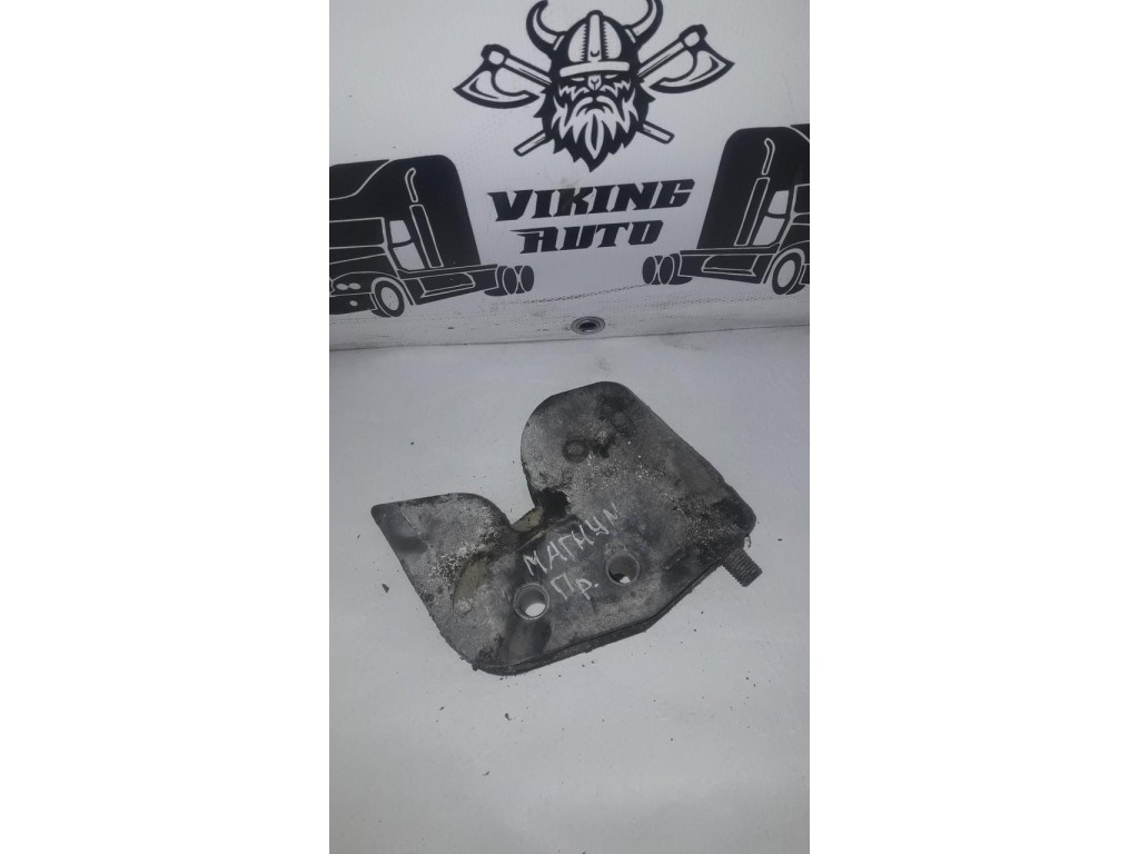 Замок кабины Renault Magnum Mack 2001-2005 2003