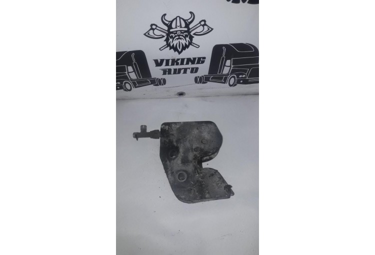 Замок кабины Renault Magnum Mack 2001-2005 2003