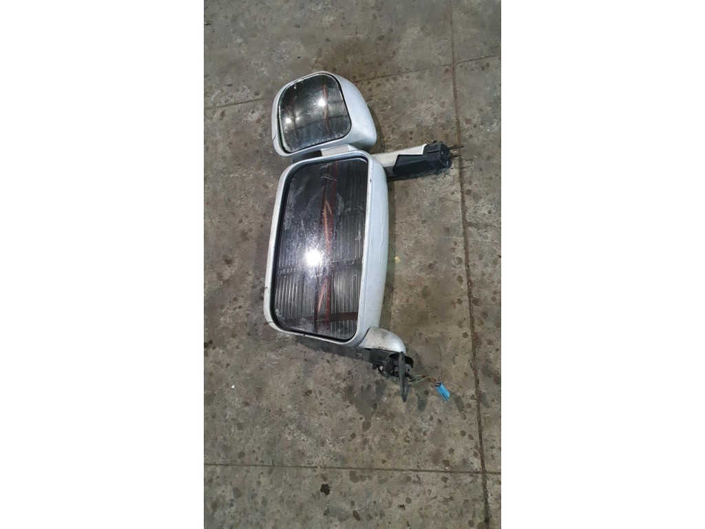 Зеркало левое электрическое Scania 5 Serie(R) 2005-2009 2005